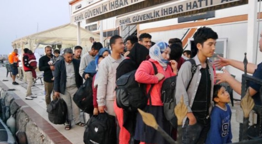 Çanakkale'de 35 düzensiz göçmen yakalandı