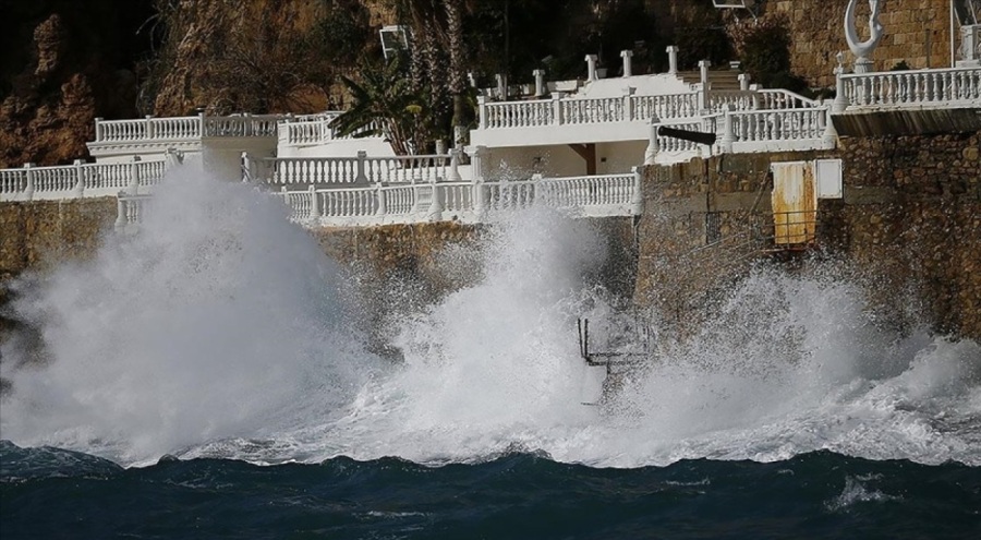 Meteoroloji'den denizlerde fırtına uyarısı