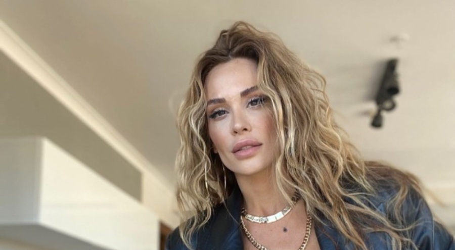 Ünlü şarkıcı Şimal 8 saatlik ameliyata alındı