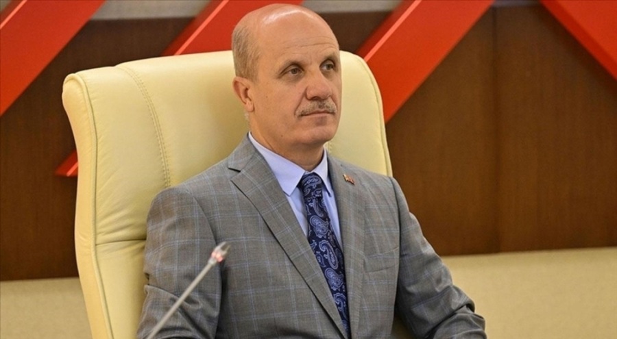 YÖK Başkanı Özvar'dan, ilk Türk astronot Gezeravcı mesajı