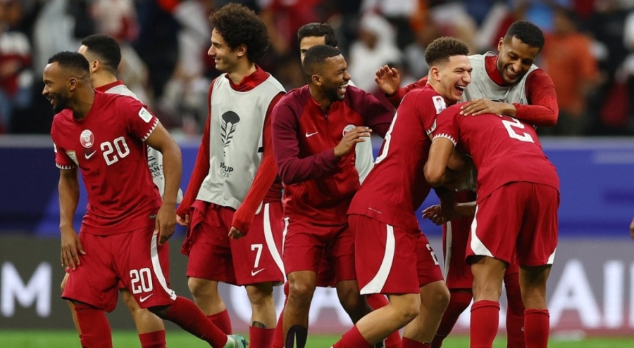 Katar, Asya Kupası'nda grubu lider tamamladı