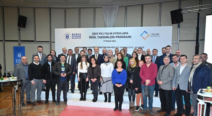 Bursa'da yalın uygulamalarıyla tasarruf sağlayan ekipleri ödüllendirdi