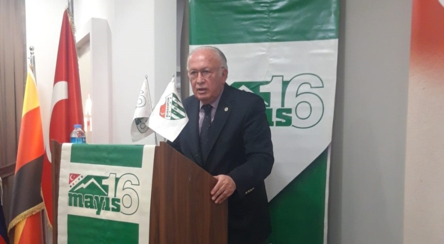 Bursaspor Başkan Adayı Sinan Bür: "Bursaspor'u hep birlikte yöneteceğiz"