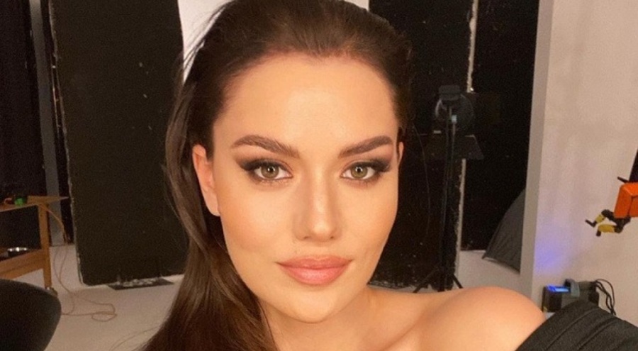 Fahriye Evcen, 2. oğlu Kerem'in yüzünü ilk kez gösterdi