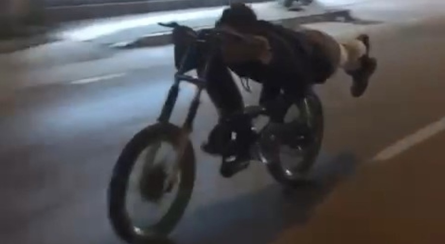 Bursa'da motosikletlinin ölümle dansı!