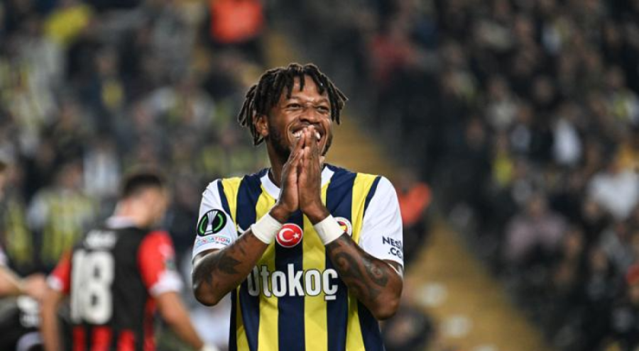 Fred'e 3 talip birden!