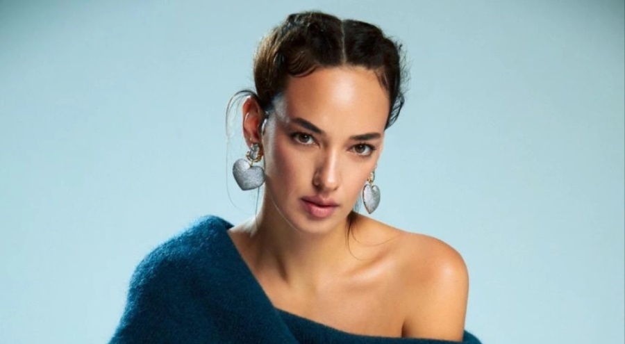 Seda Bakan'ın kombini gündem oldu!