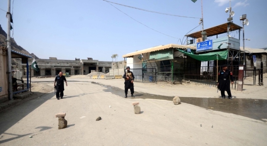 Pakistan'dan sınır dışı edilen Afgan sayısı 500 bine ulaştı