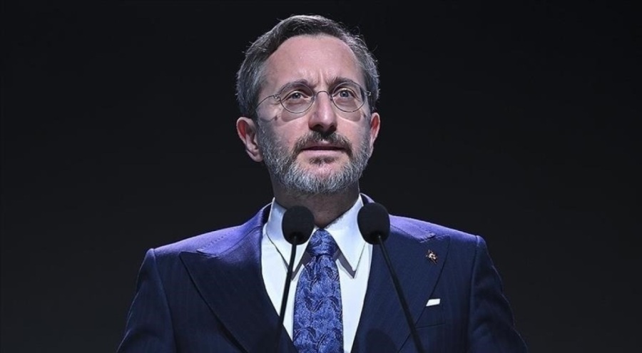 İletişim Başkanı Altun'dan Türkiye'nin ilk insanlı uzay görevine ilişkin paylaşım