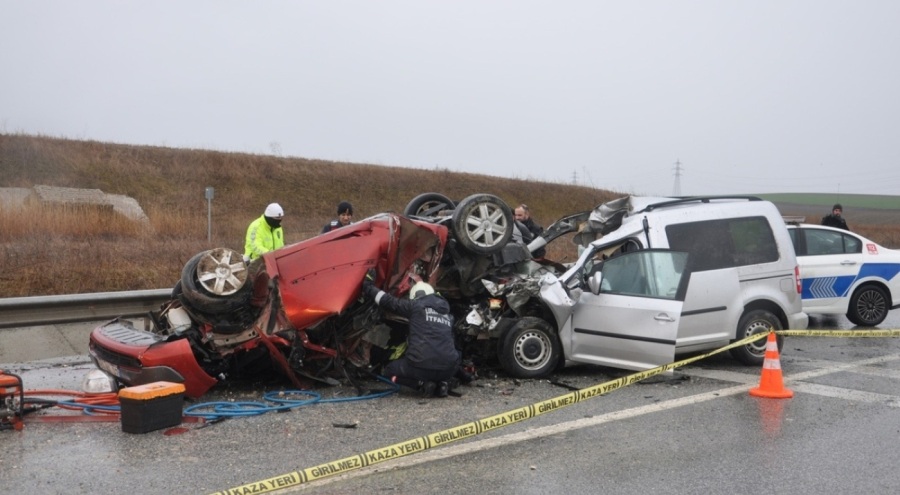 Korkunç kaza! Ölü ve yaralılar var