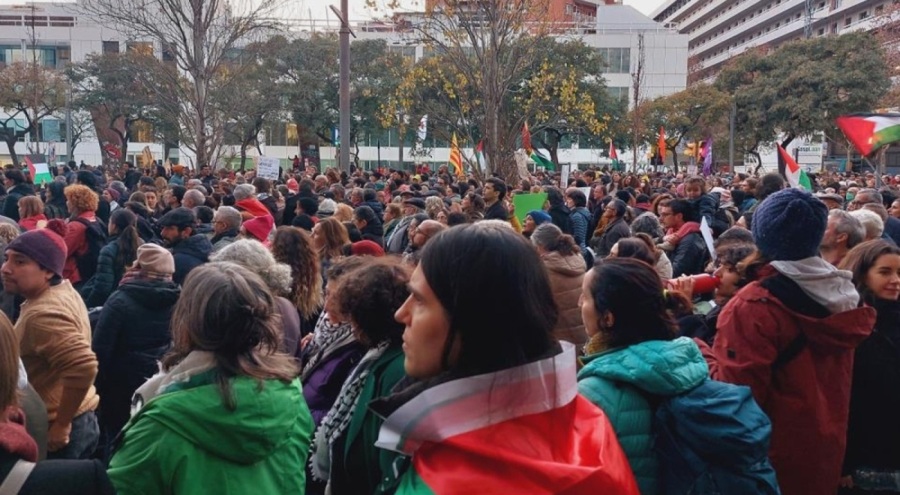 İspanya'da Filistin'e destek yürüyüşü düzenlendi