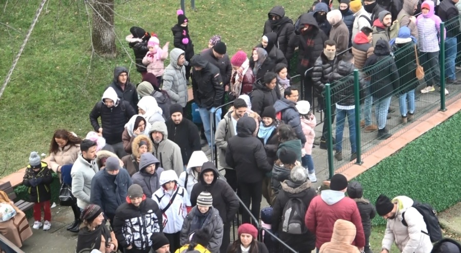 Uludağ'a turist akını!
