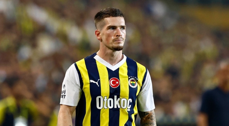 Fenerbahçe'de Ryan Kent gelen teklifleri reddetmeyi sürdürüyor!