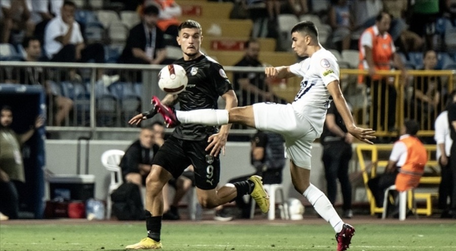 Pendikspor ile Kasımpaşa, Süper Lig'de yarın karşı karşıya gelecek