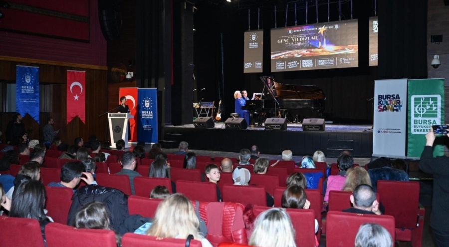 Uluslararası Genç Yıldızlar Müzik Festivali Bursa'da gerçekleştirildi