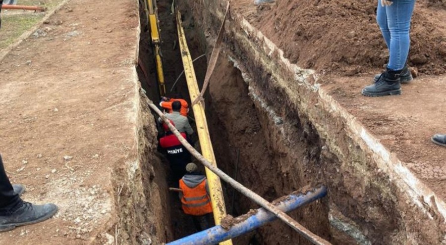 Ağrı'da göçük altında kalan işçi can verdi!