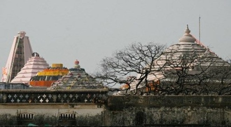 Hindistan'daki Babri Camisi'nin yerine yapılan tartışmalı tapınak açıldı