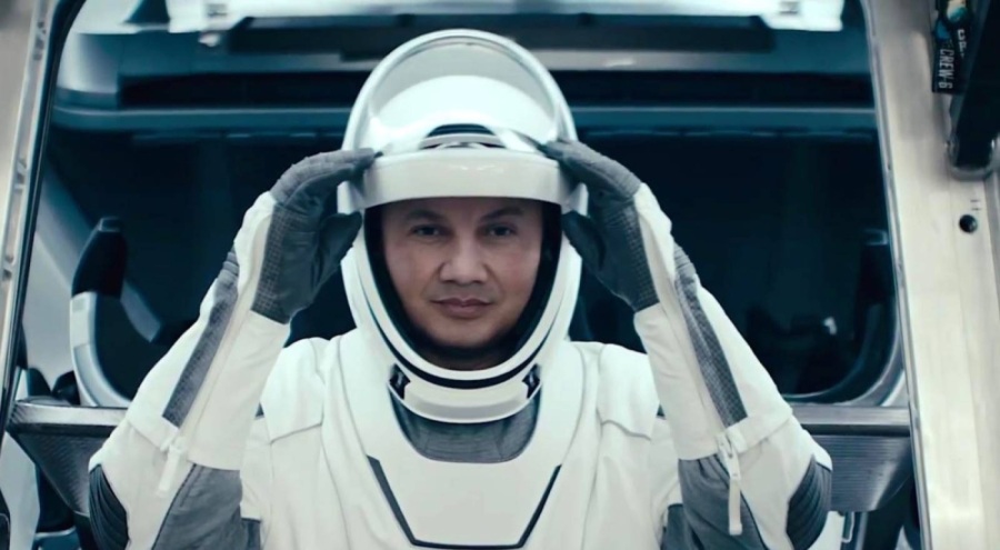 AK Parti'den eleştirilerine yanıt: Gezeravcı oraya bilim insanı olarak gitti