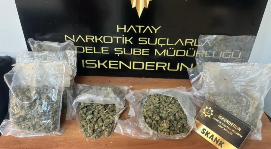 Hatay'da uyuşturucu operasyonunda 9 kilo 300 gram skunk yakalandı!
