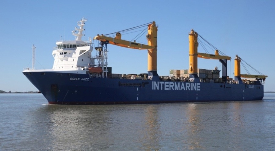 Husiler, ABD gemisine saldırı!