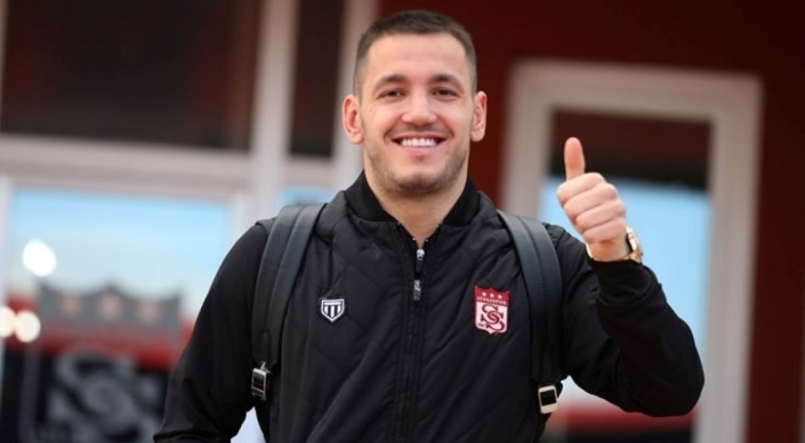 Sivasspor 7 eksikle Antalya'ya gitti