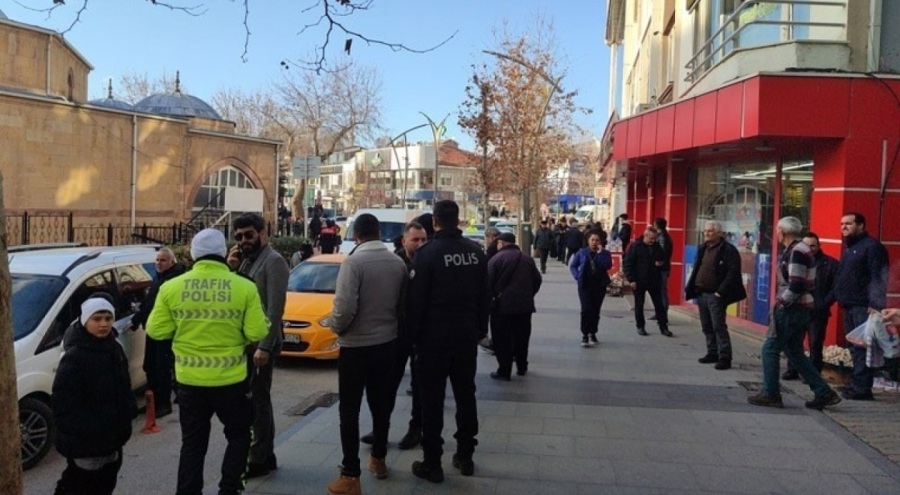 Banka şubesinde ilginç olay! Şüpheli paket ihbarı yaptı, nedeni şoke etti