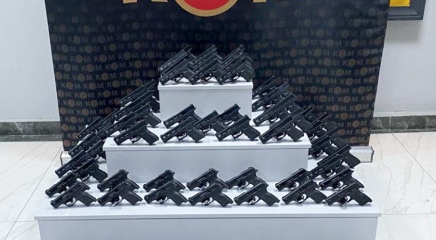 Uşak'ta 100 ruhsatsız tabanca ele geçirildi