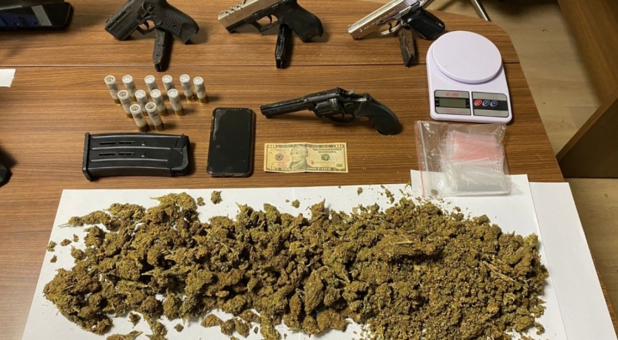 Esenler'de uyuşturucu operasyonu: 2 gözaltı