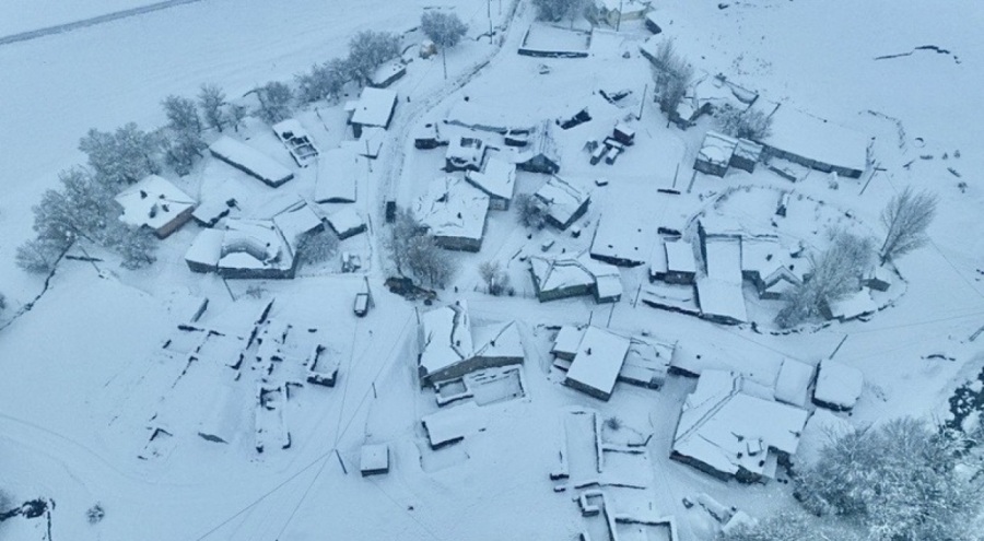 Ağrı kar altında kaldı!