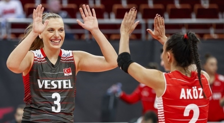 Cansu Özbay'dan kariyer itirafı