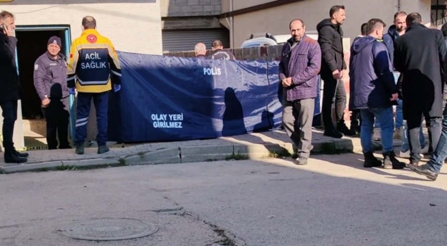 Bursa'da dehşet! Sokak ortasında başından vuruldu