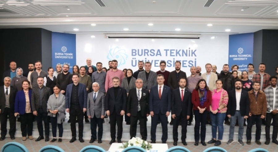 Bursa Teknik Üniversitesi'nde 'Havacılık Tarihi ve Ar-Ge' konferansı düzenlendi