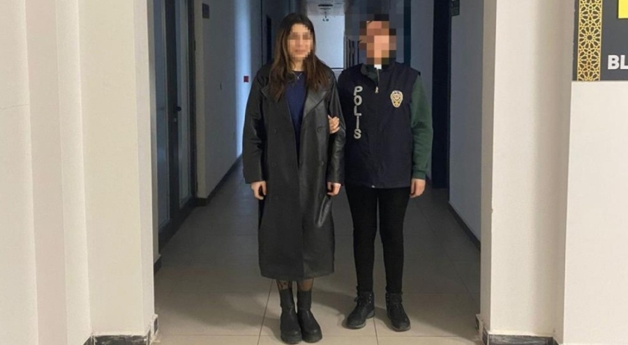 Müstehcen paylaşımlar yapan 21 yaşındaki kadına gözaltı!