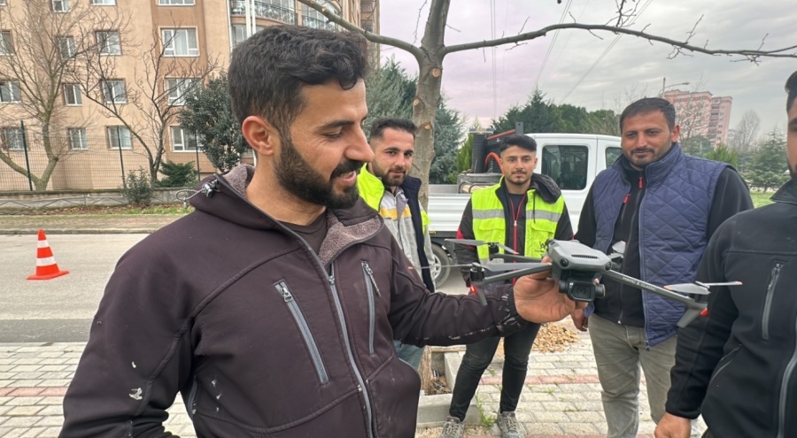 Bursa'da yol kenarında dron buldu! Piyasa değeri 80 bin lira