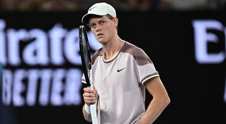 Avustralya Açık'ta Novak Djokovic'i eleyen Jannik Sinner finalde!