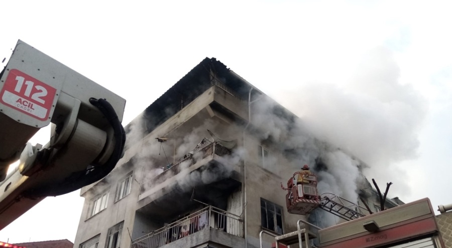 Bursa'da yangın faciası! 14 kişi zehirlendi