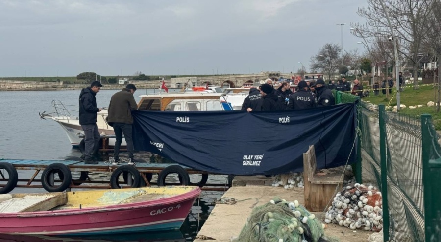 Büyükçekmece Gölü'nde korkutan manzara! ceset bulundu