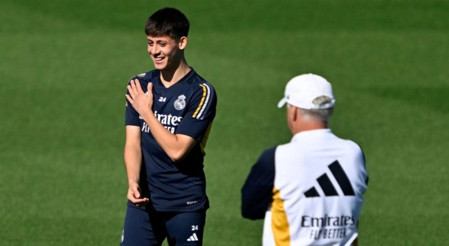 Arda Güler, Real Madrid'in maç kadrosunda