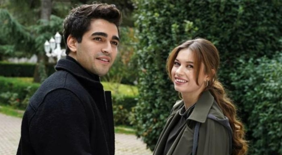 Mert Ramazan Demir ve Afra Saraçoğlu aşkı yeniden başladı!