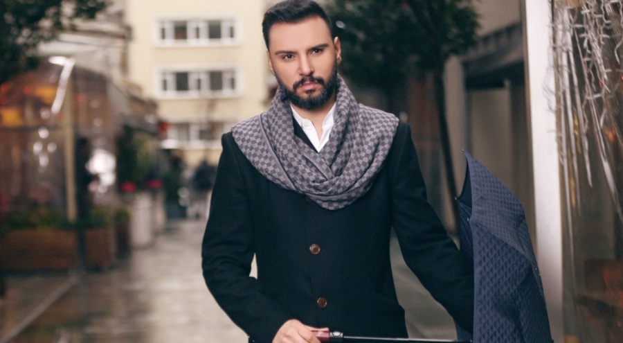 Ünlü şarkıcı Alişan hastaneye kaldırıldı