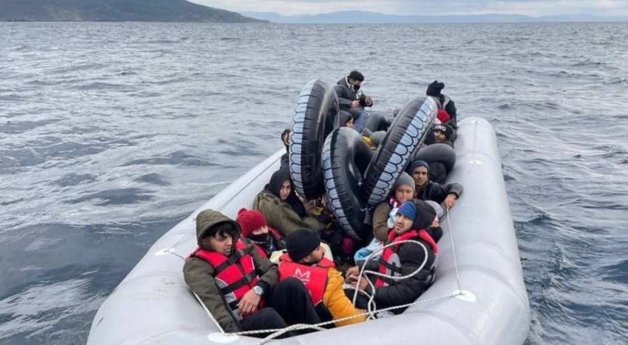 Ayvacık'ta 87 düzensiz göçmen yakalandı