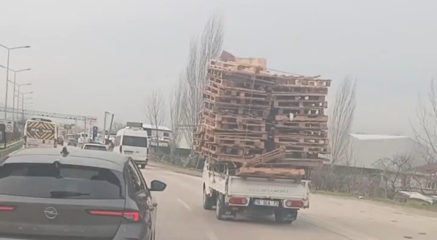 Bursa'da tehlikeli taşımacılık!