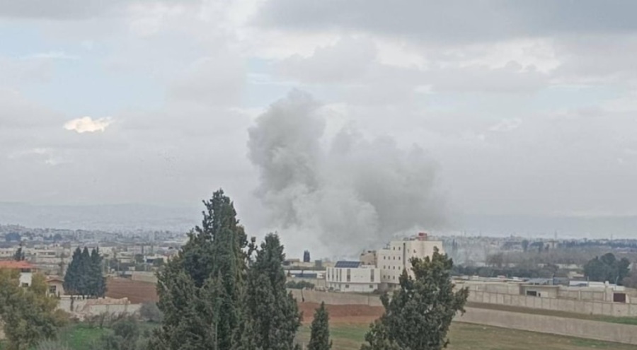 Şam'da art arda şiddetli patlamalar