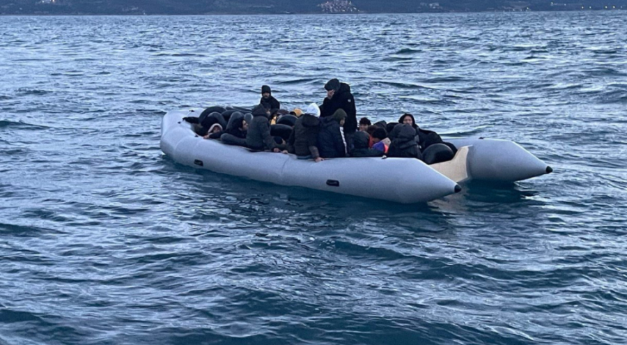 Ayvacık açıklarında 37 düzensiz göçmenin kurtarıldığı açıklandı!