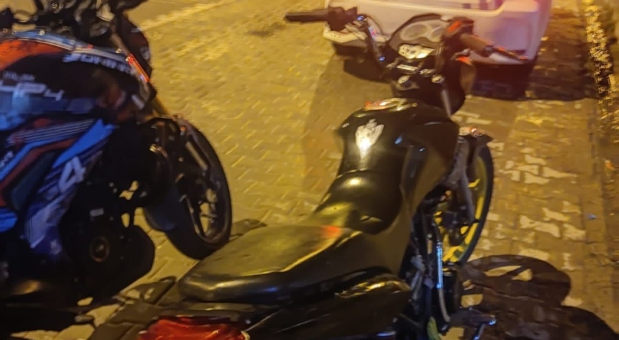 Burhaniye'de polis aranan 23 kişiyi yakaladı