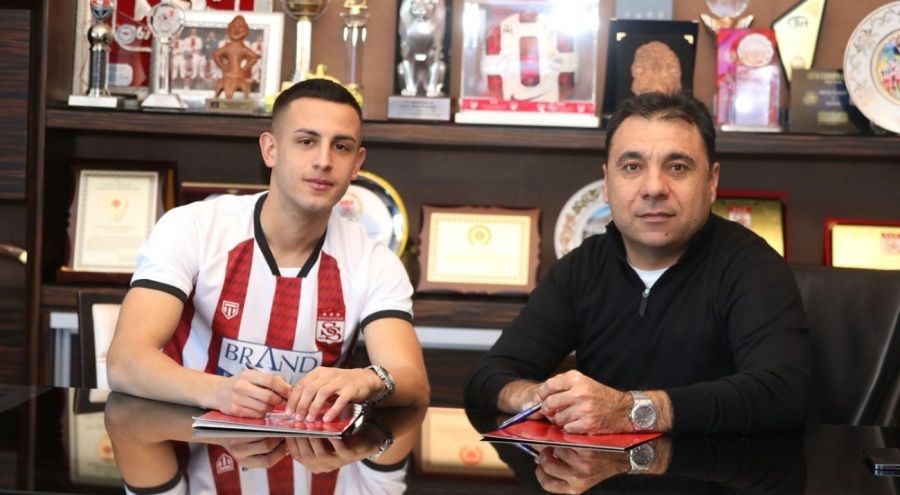 Fenerbahçe'nin genç yeteneği Sivasspor ile anlaştı!