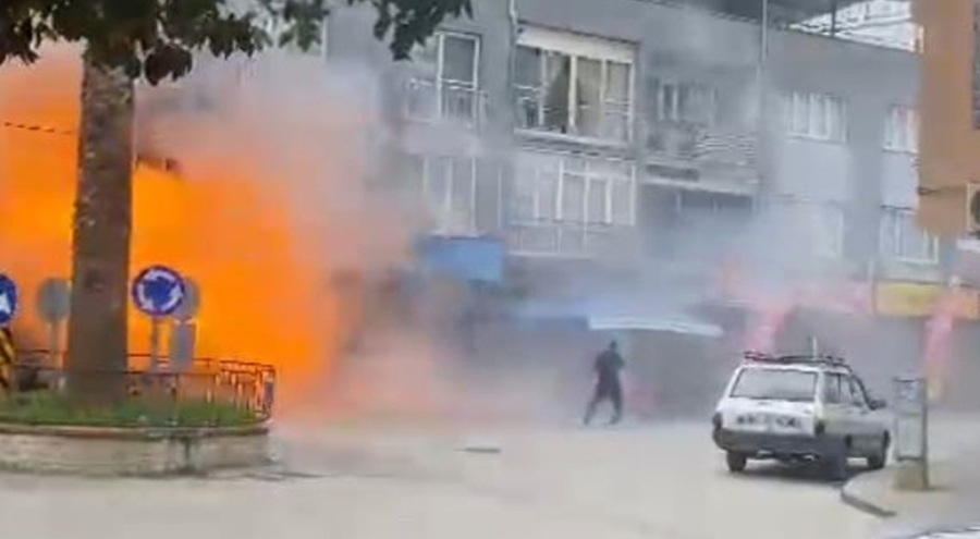 İş yerinde tüp patlaması: Ortalık savaş alanına döndü