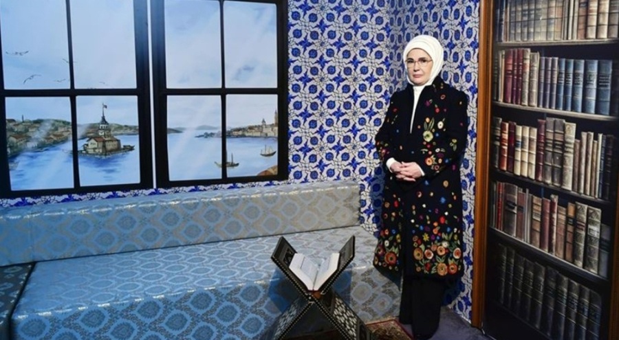 Emine Erdoğan'dan 'Maarif: Türk Eğitim Tarihi Sergisi' ziyareti!