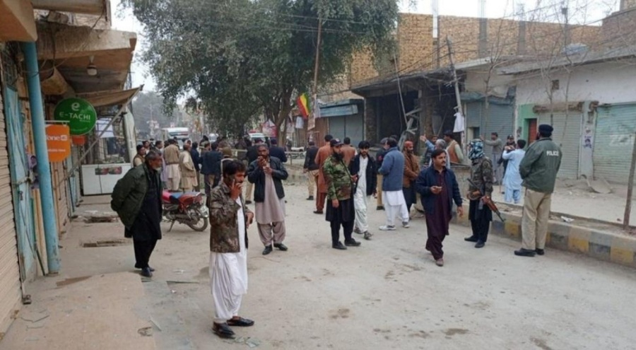 Pakistan'da seçim konvoyuna saldırı düzenlendi: Çok sayıda ölü ve yaralı!