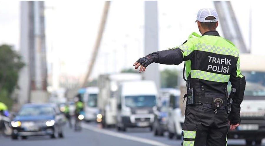 Trafik cezalarında indirimli ödeme süresi uzadı!